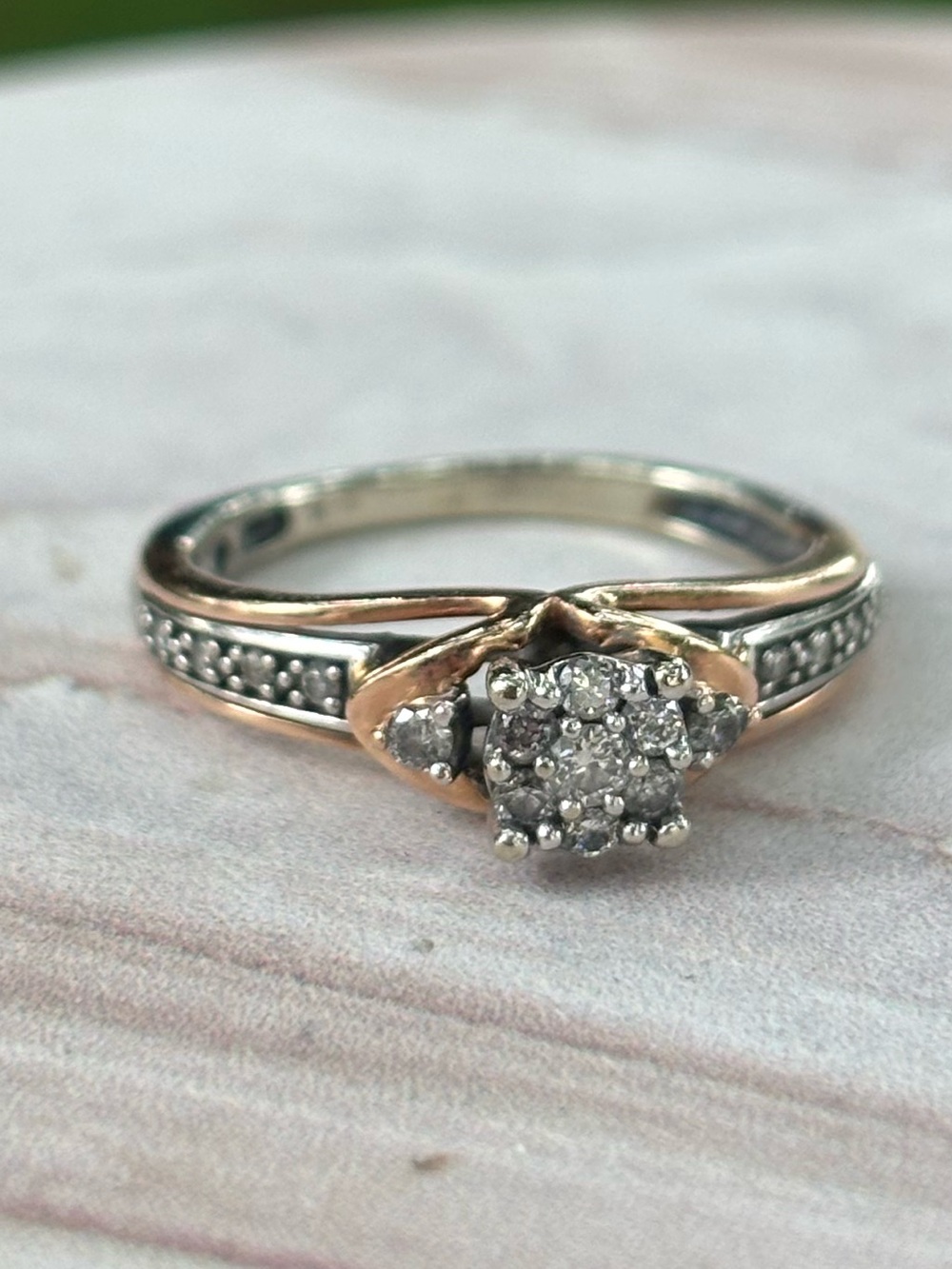 Zales 10K Rose Gold Diamond Cluster Engagement Ring Two-Tone Band 2.33g Size 4.5